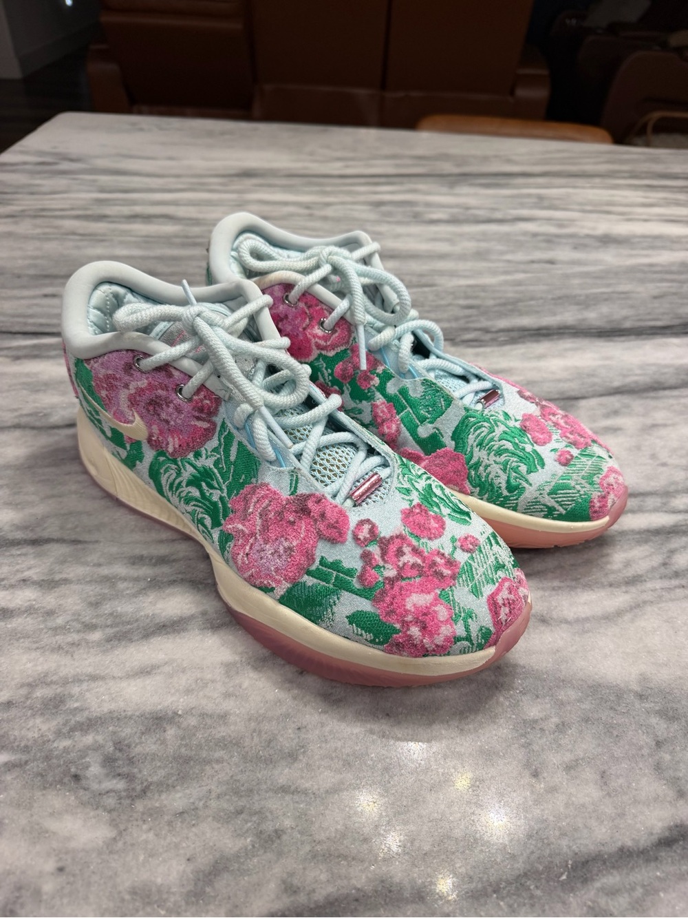 Nike LeBron XXI 21 Premium "Pearl of Z" Pink & Green floral men’s size 11